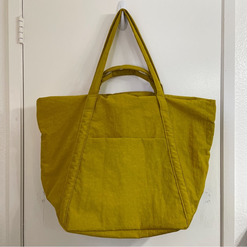 Baggu Travel Cloud Bag